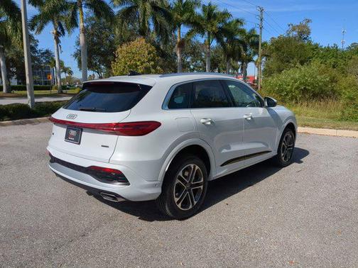 2025 Audi Q5 Premium Plus TFSI quattro S tronic