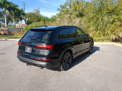 2026 Audi Q7 55 Premium Plus