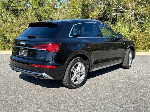 2025 Audi Q5 55 S line Premium Plus