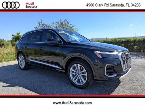 2025 Audi Q7 55 Premium Plus