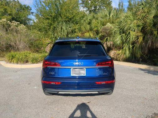 2023 Audi Q5 40 Premium Plus