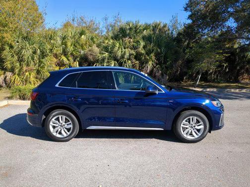 2022 Audi Q5 45 S line Premium