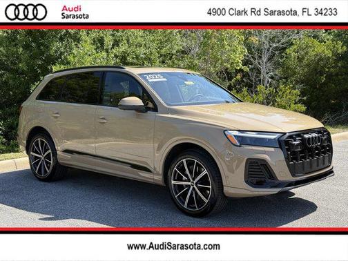2025 Audi Q7 45 Premium Plus