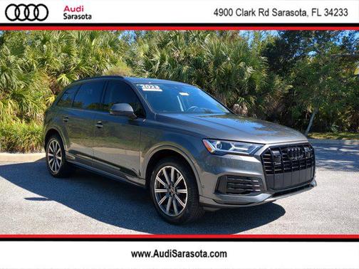 2023 Audi Q7 45 Premium Plus