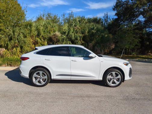 2025 Audi Q5 Premium Plus TFSI quattro S tronic