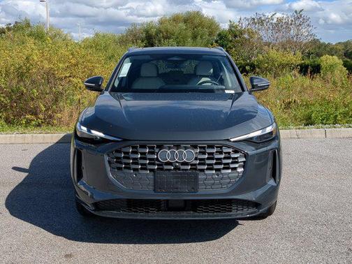 2025 Audi Q5 Premium