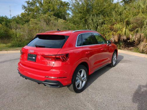 2023 Audi Q3 45 S line Premium Plus