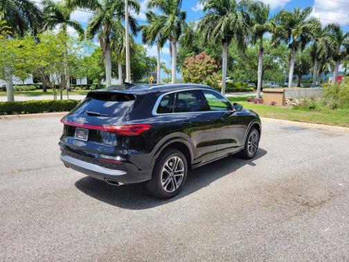 2026 Audi Q5 Premium Plus TFSI quattro S tronic