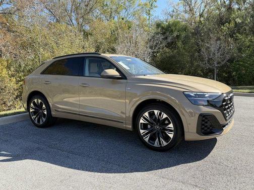 2025 Audi Q8 55 Premium Plus