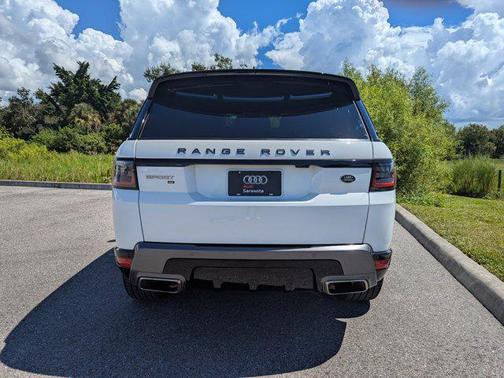 2022 Land Rover Range Rover Sport HSE Silver Edition