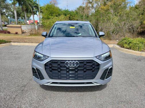 2022 Audi Q5 45 S line Premium Plus