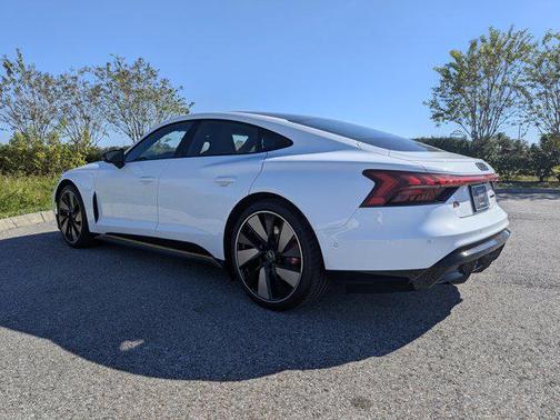 2026 Audi S e-tron GT Prestige quattro
