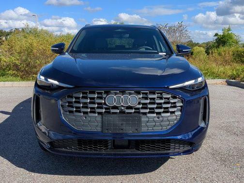 2025 Audi Q5 Premium TFSI quattro S tronic