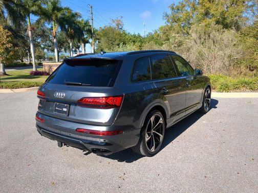 2024 Audi SQ7 4.0T Prestige