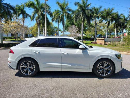 Carrara White 2026 Audi Q8 55 Premium Plus