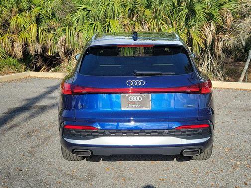 2025 Audi Q5 Prestige TFSI quattro S tronic