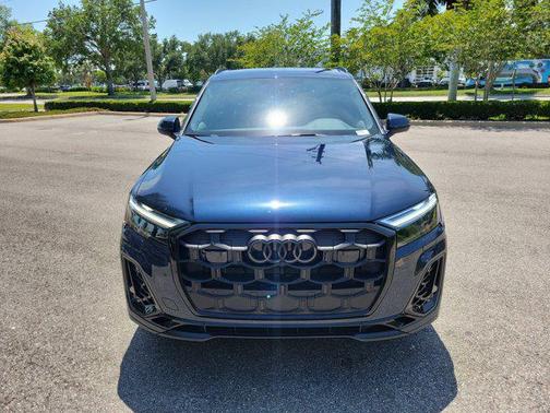 Waitomo Blue Metallic 2026 Audi Q7 55 Premium Plus