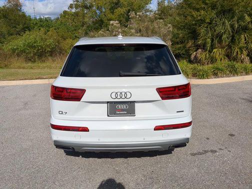 2018 Audi Q7 2.0T Premium Plus