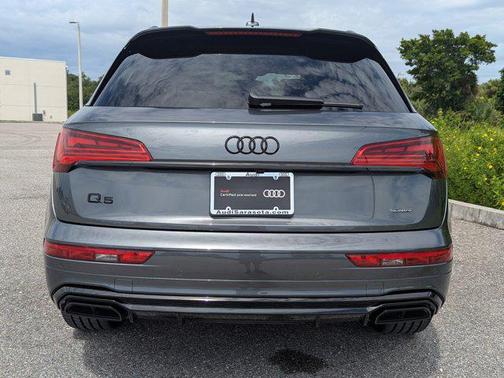 2025 Audi Q5 45 S line Prestige