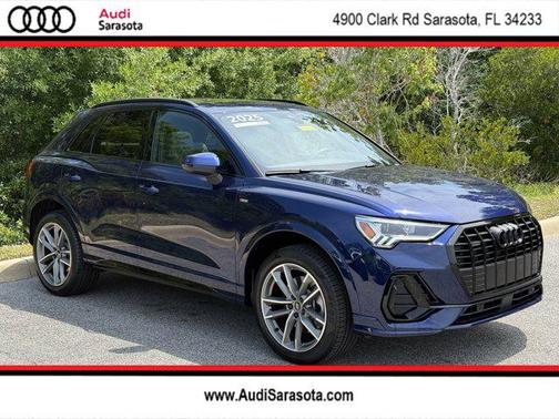 2025 Audi Q3 Premium 45 TFSI S line quattro Tiptronic