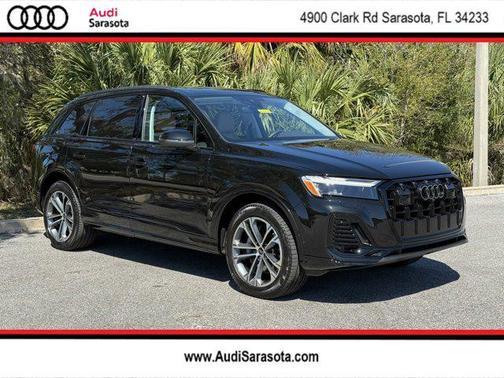 2025 Audi Q7 45 Premium Plus