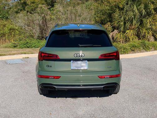 2023 Audi Q5 45 S line Premium Plus
