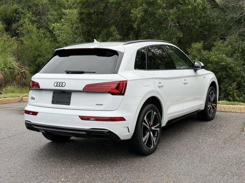 2025 Audi Q5 45 S line Premium Plus