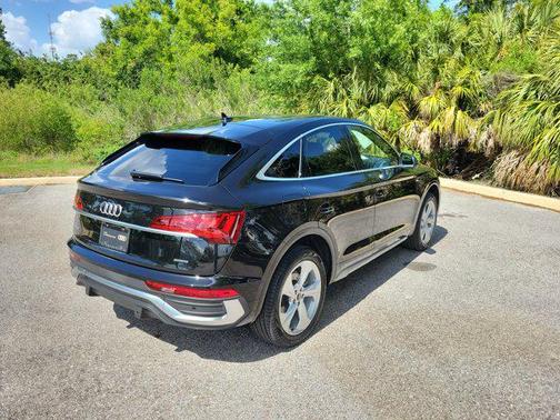 Mythos Black Metallic 2025 Audi Q5 45 S line Premium Plus