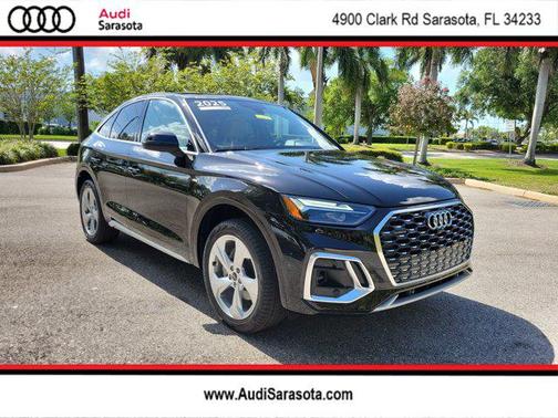 Mythos Black Metallic 2025 Audi Q5 45 S line Premium Plus