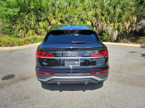 Mythos Black Metallic 2025 Audi Q5 45 S line Premium Plus