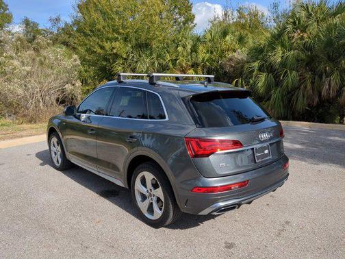 2023 Audi Q5 45 S line Premium Plus