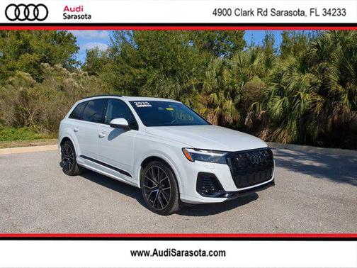 2025 Audi Q7 55 Premium Plus