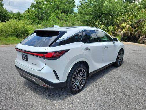 Eminent White Pearl 2024 Lexus RX 350 Luxury