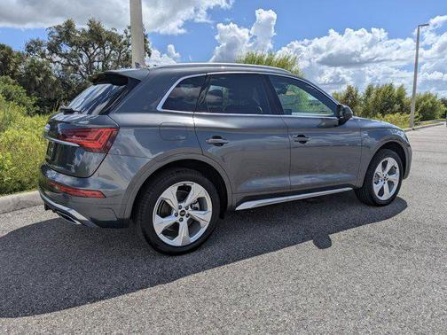 2025 Audi Q5 45 S line Premium Plus