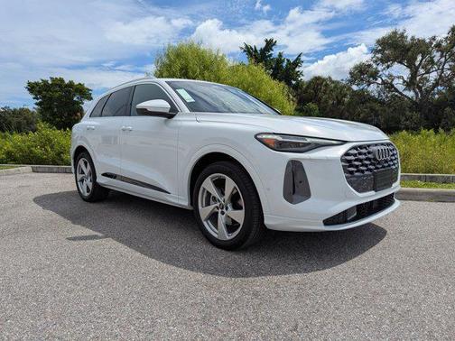2025 Audi Q5 Prestige