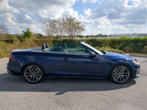 2024 Audi A5 Premium 45 TFSI S line quattro S tronic