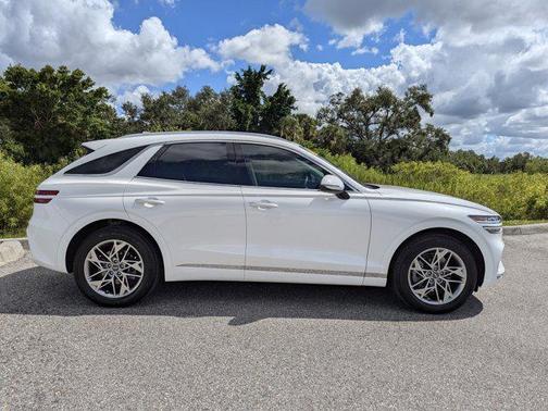 2022 Genesis GV70 2.5T AWD