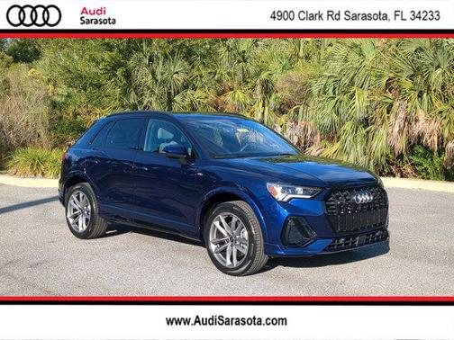 2025 Audi Q3 Premium 45 TFSI S line quattro Tiptronic