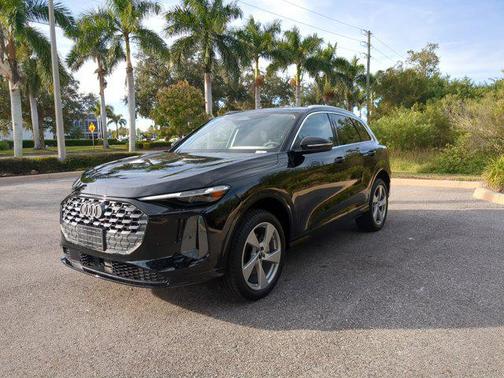 2025 Audi Q5 Premium Plus TFSI quattro S tronic