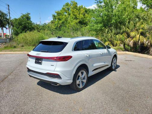 White 2025 Audi Q5 Premium Plus TFSI quattro S tronic