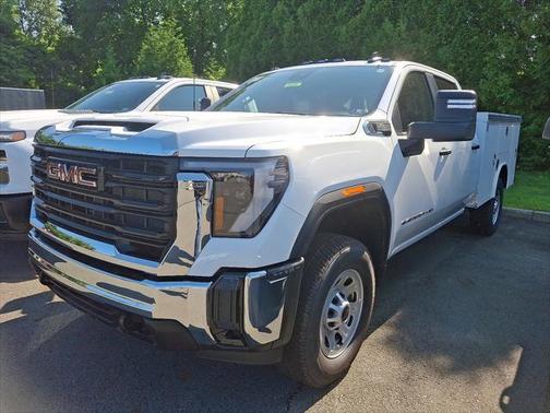 2025 GMC Sierra 3500 Pro