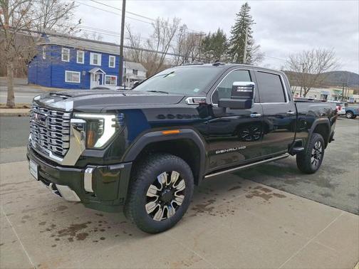 2025 GMC Sierra 2500 Denali
