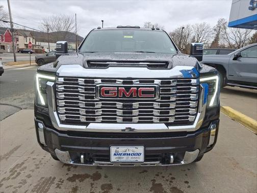 2025 GMC Sierra 2500 Denali