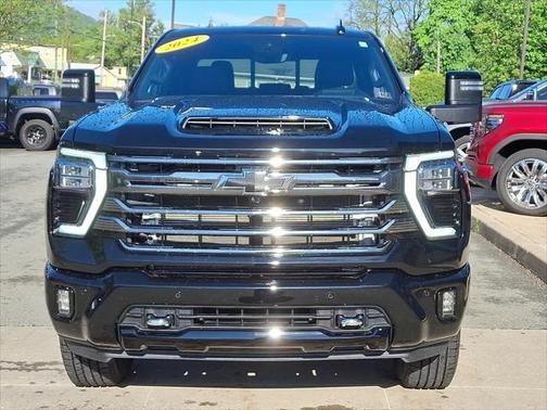 2024 Chevrolet Silverado 2500 High Country