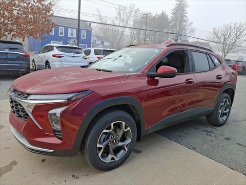 2025 Chevrolet Trax LT