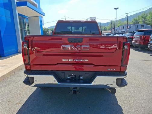 2025 GMC Sierra 2500 SLT