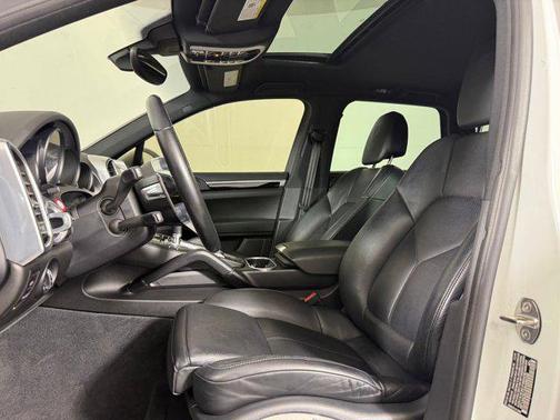 White 2017 Porsche Cayenne Platinum Edition