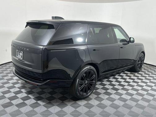 2025 Land Rover Range Rover P530 Autobiography 7 Seat