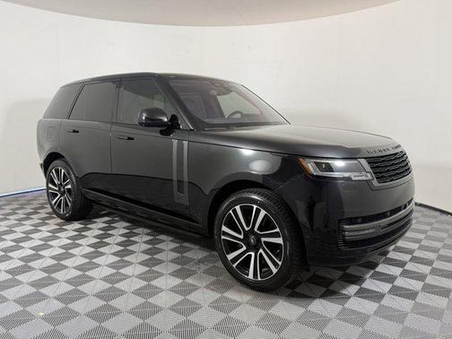 2023 Land Rover Range Rover P400 SE