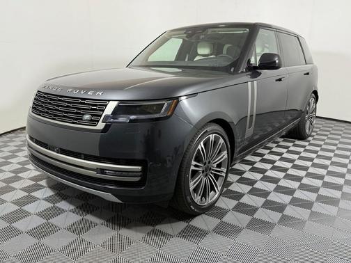 Carpathian Grey Premium Metallic 2026 Land Rover Range Rover P530 SE 7 Seat